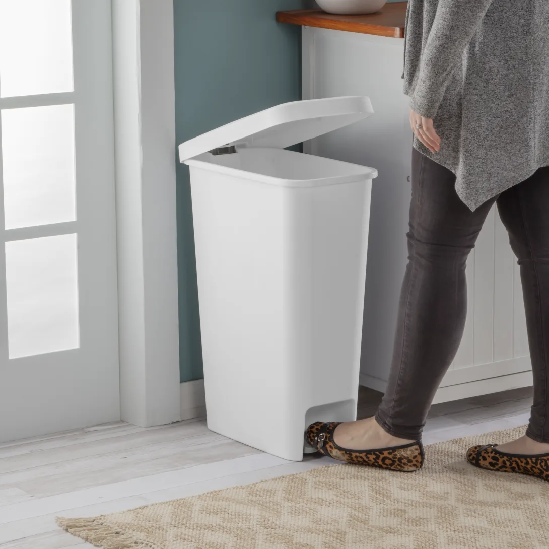 Sterilite 1058 11 Gallon / 42 Liter Slim StepOn Wastebasket – White with Titanium Pedal - Image 3