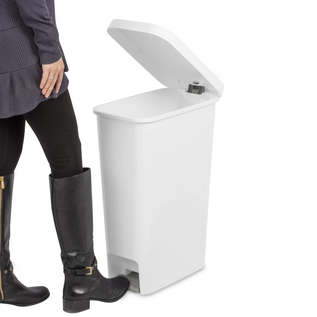 Sterilite 1058 11 Gallon / 42 Liter Slim StepOn Wastebasket – White with Titanium Pedal - Image 6