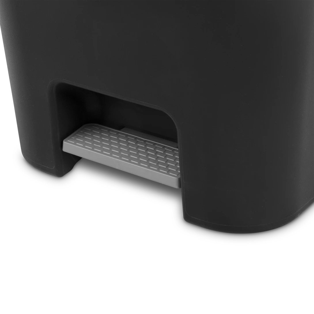 Sterilite 1069 11.9 Gallon / 45 Liter StepOn Wastebasket – Black / White with Titanium Pedal - Image 6