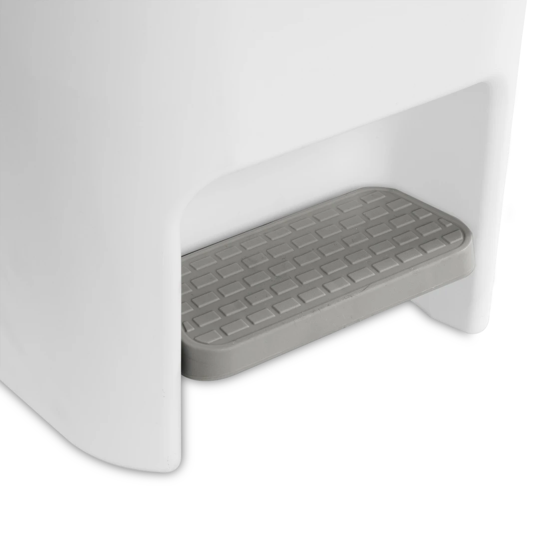 Sterilite 1058 11 Gallon / 42 Liter Slim StepOn Wastebasket – White with Titanium Pedal - Image 7