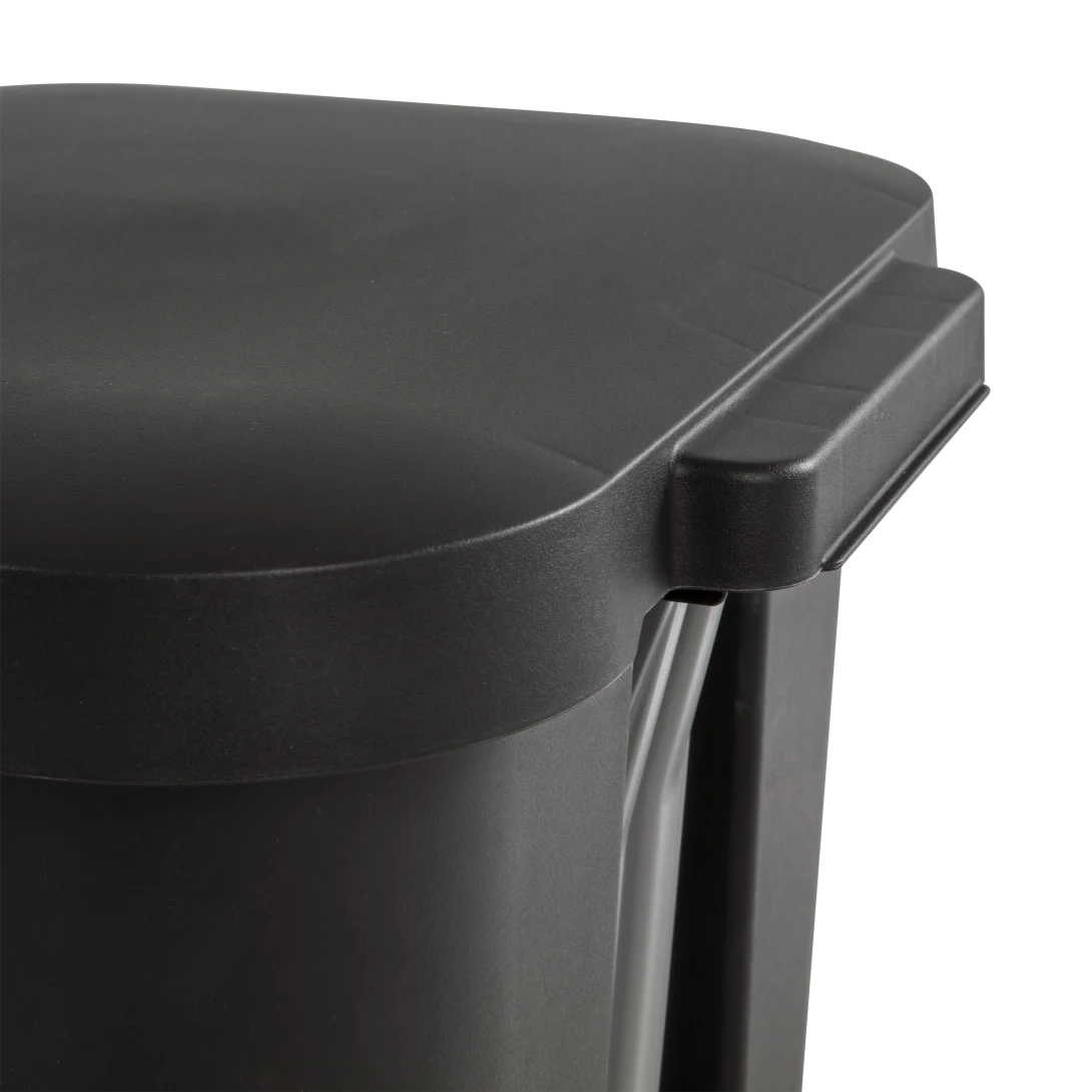 Sterilite 1069 11.9 Gallon / 45 Liter StepOn Wastebasket – Black / White with Titanium Pedal - Image 7