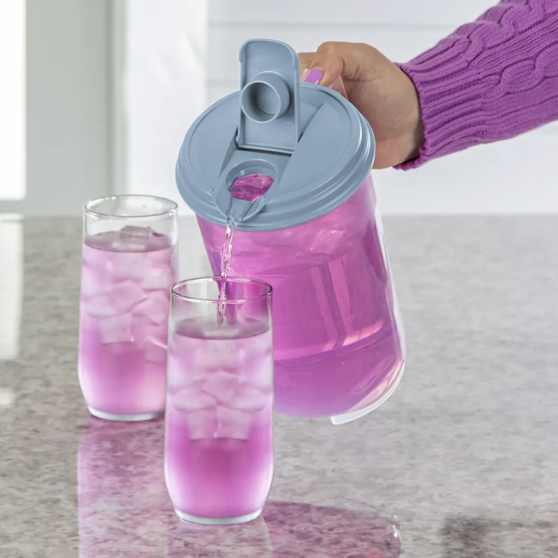 Sterilite 0486 2 Quart Round Beverage Pitcher with Rotating Lid – Clear with White Cover - Image 3