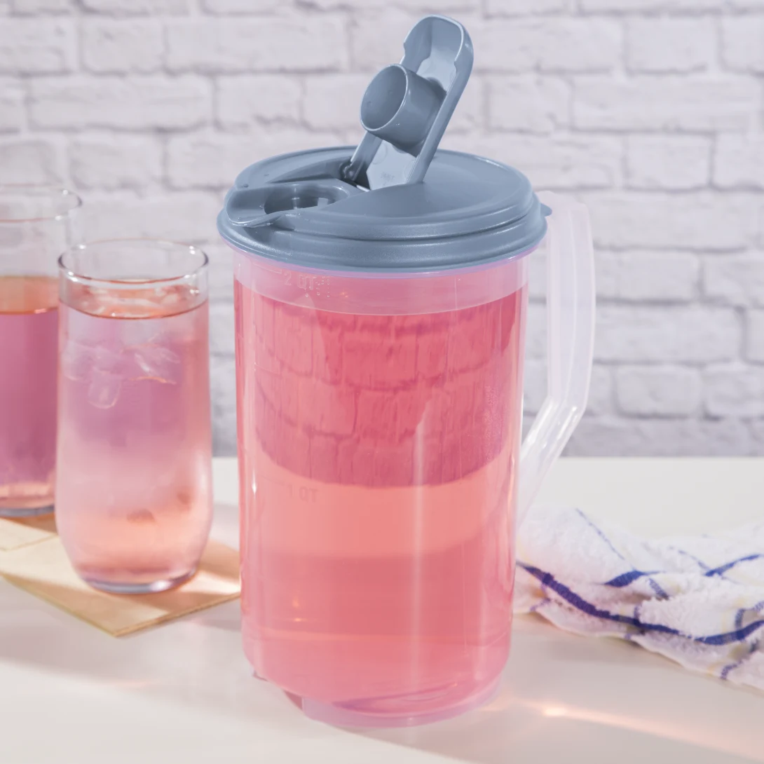 Sterilite 0486 2 Quart Round Beverage Pitcher with Rotating Lid – Clear with White Cover - Image 4