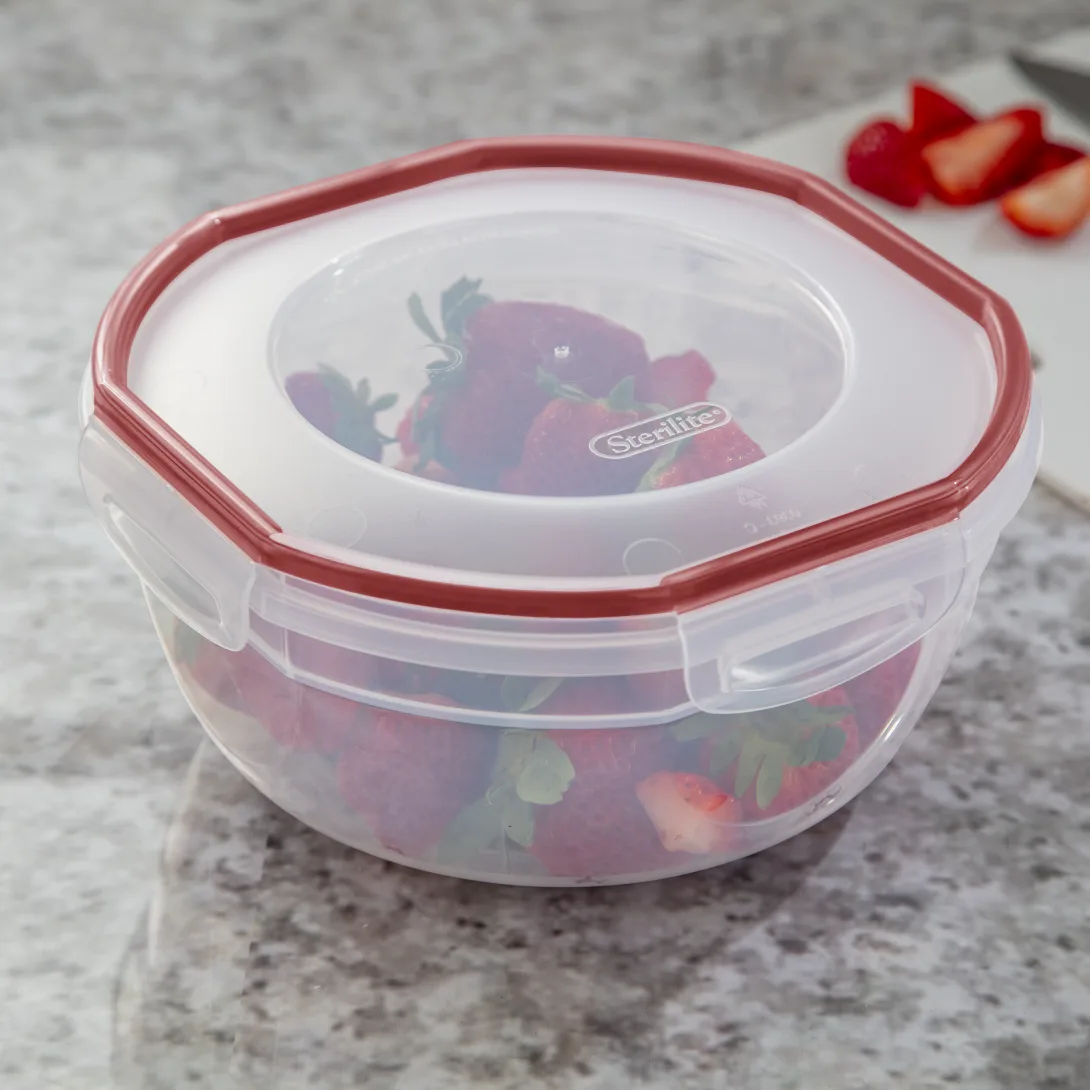 Sterilite 0393 Ultra•Seal™ 2.5 Quart Round Food Storage Bowl – Clear with Magenta Accents - Image 6