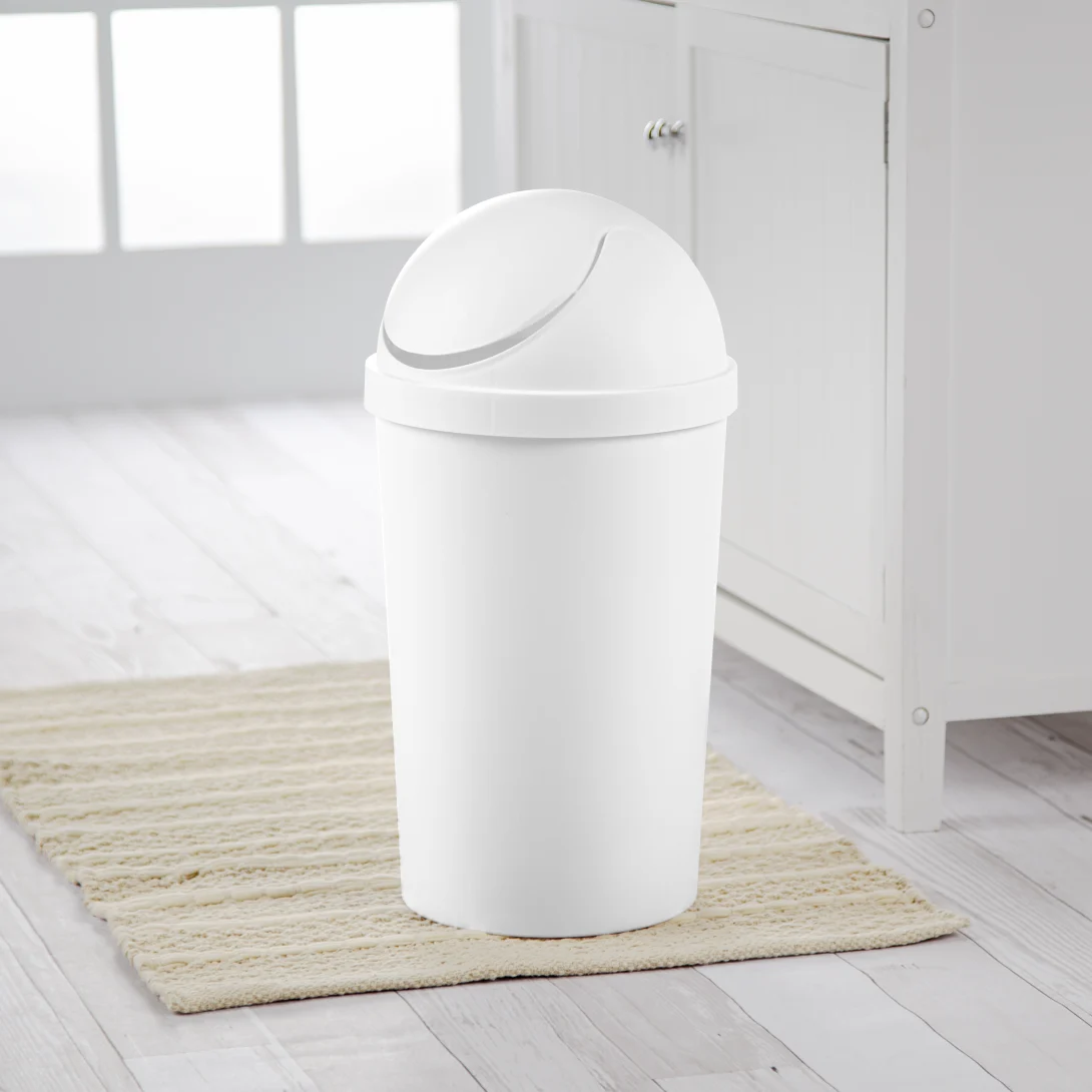 Sterilite 1083 3 Gallon / 11.4 Liter Round SwingTop Wastebasket – White / Black - Image 3