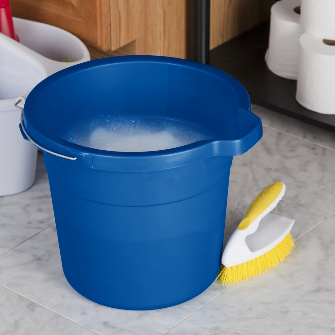 Sterilite 1123 12 Quart / 11.4 Liter Spout Pail β Blue Morpho with Wire Handle & White Grip - Image 3