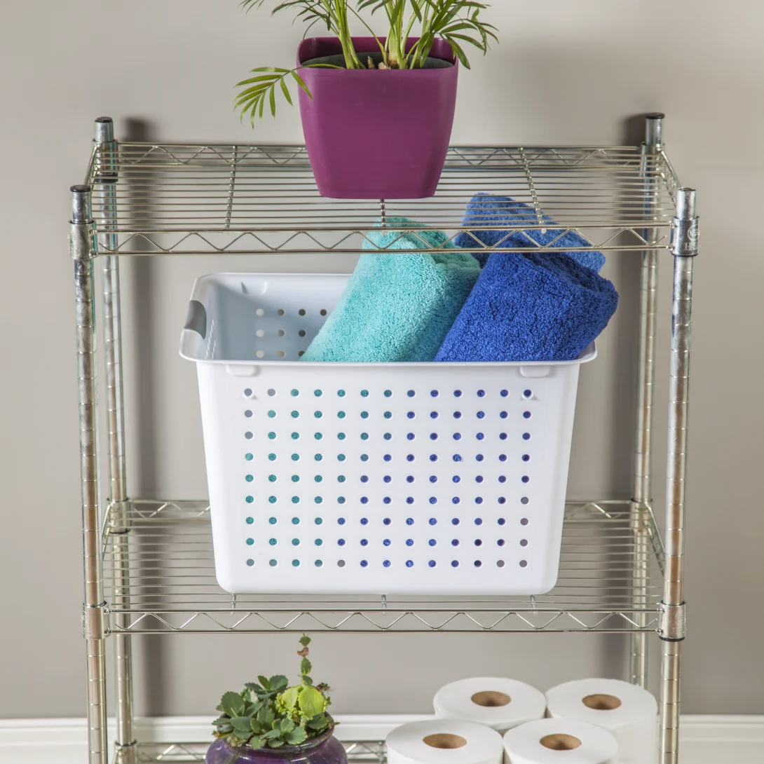 Sterilite 1628 Deep Ultra Basket – White Basket with Titanium Contoured Handles - Image 4