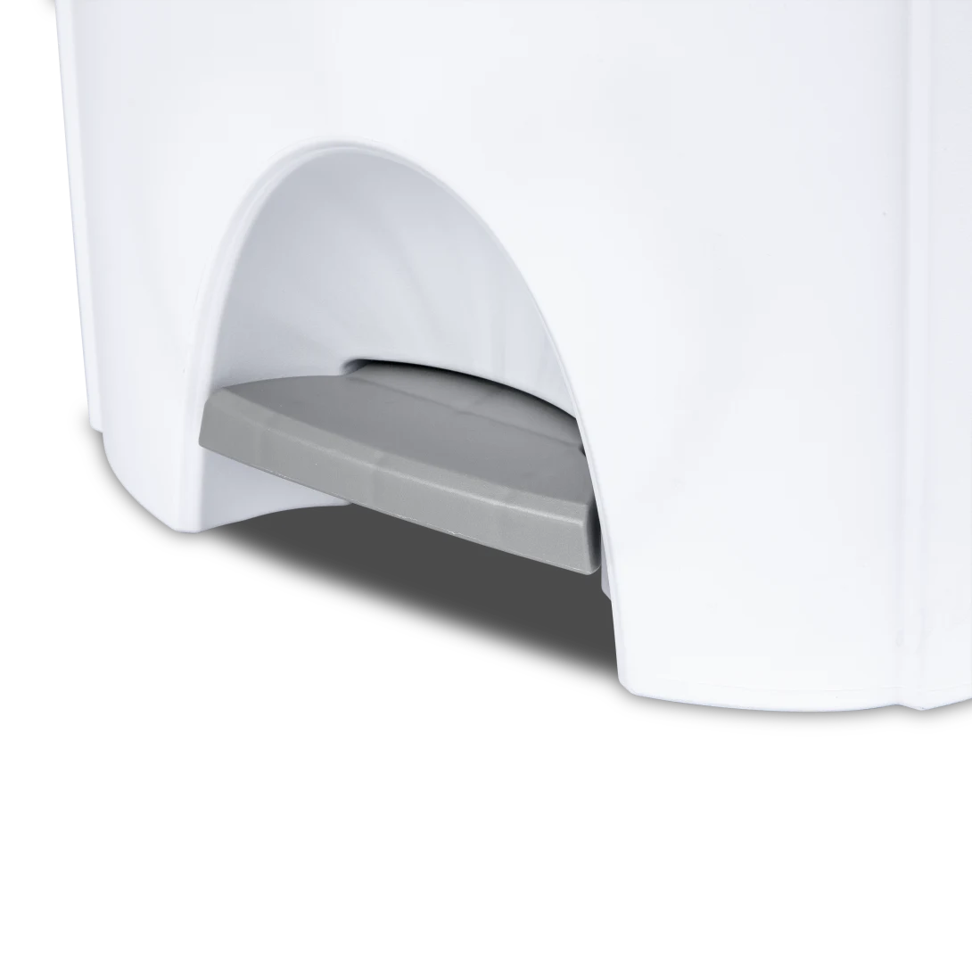 Sterilite 1094 6.6 Gallon / 25 Liter StepOn Wastebasket – White / Black with Titanium Pedal - Image 5