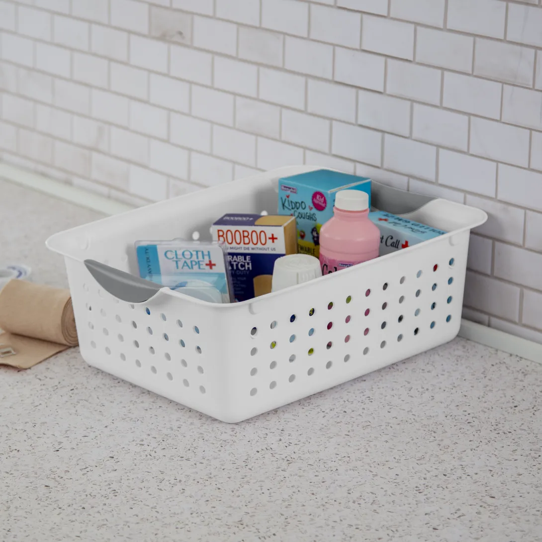Sterilite 1624 Medium Ultra Basket – White Basket with Titanium Contoured Handles - Image 5