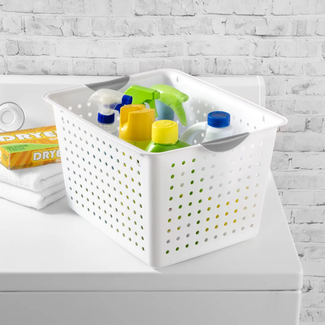Sterilite 1628 Deep Ultra Basket – White Basket with Titanium Contoured Handles - Image 5