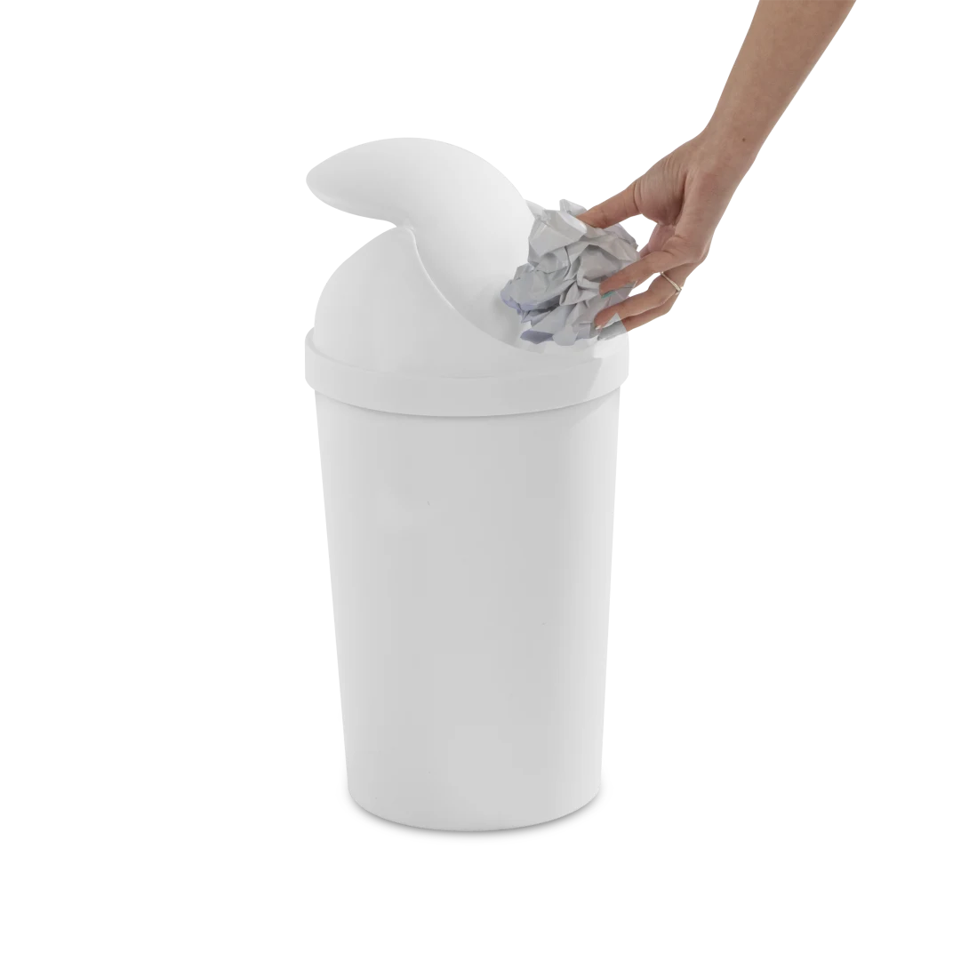 Sterilite 1083 3 Gallon / 11.4 Liter Round SwingTop Wastebasket – White / Black - Image 7